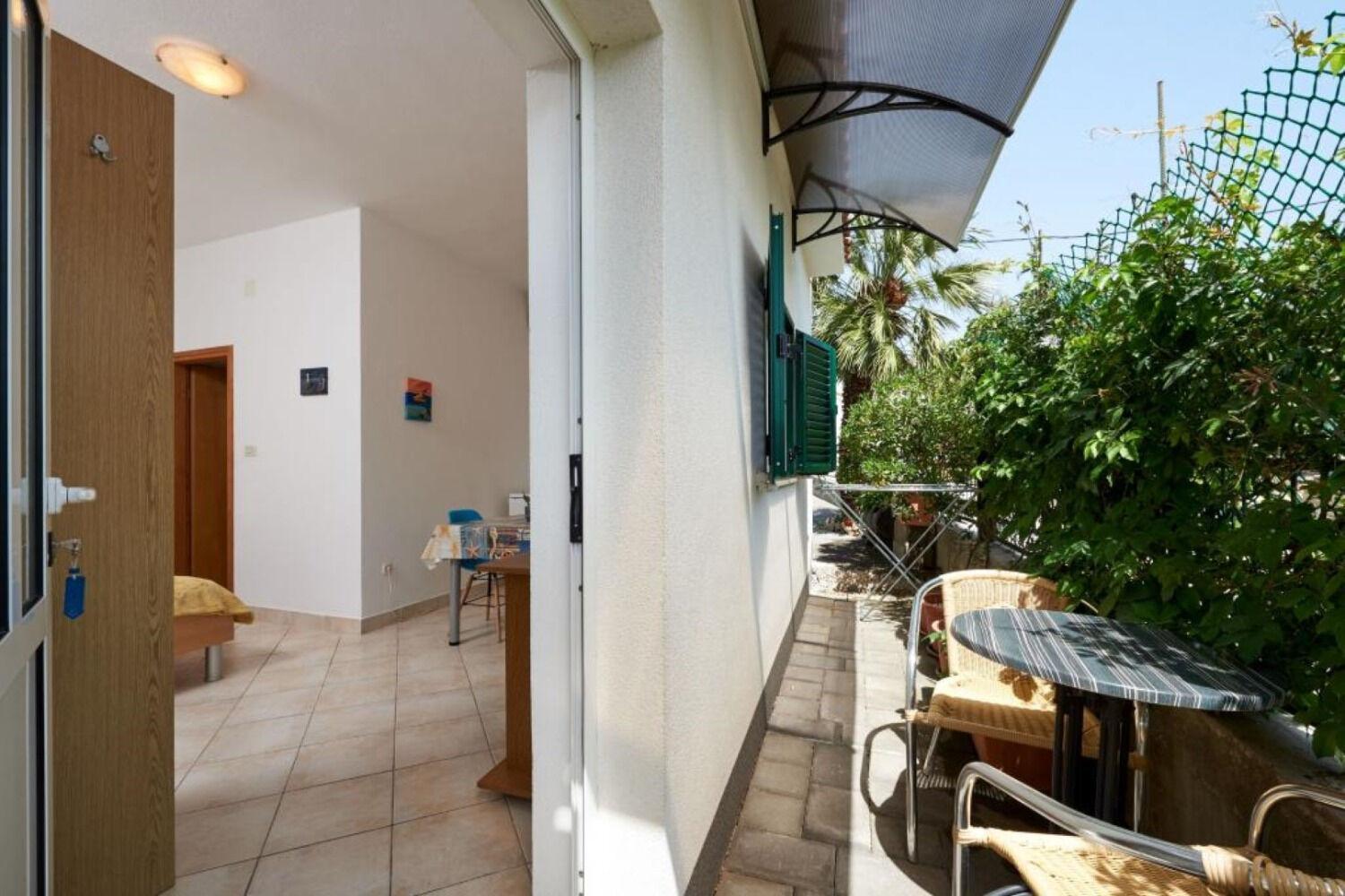 Apartments Mare - 30 M From Pebble Beach Seget Vranjica Luaran gambar