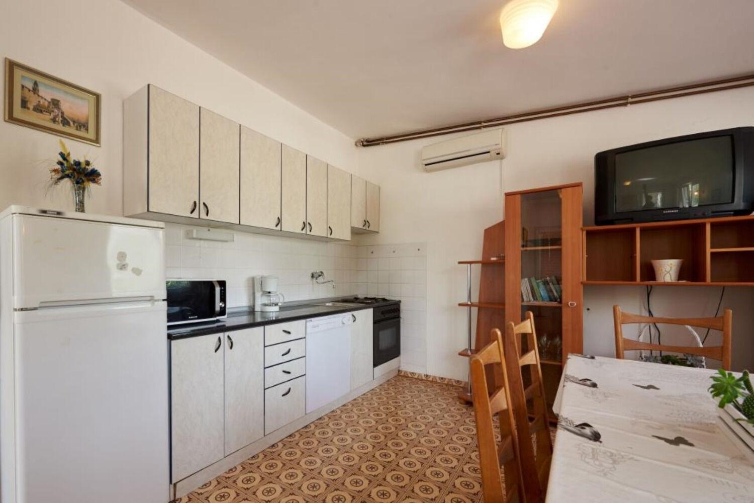 Apartments Mare - 30 M From Pebble Beach Seget Vranjica Luaran gambar